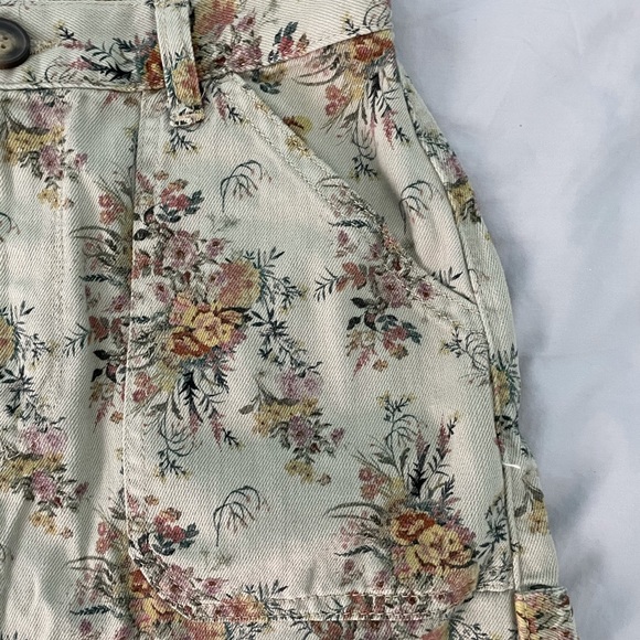 BDG floral skirt - Picture 2 of 4